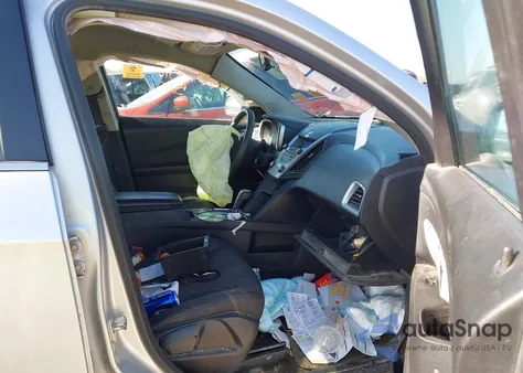 2015 Chevrolet Equinox Ls from USA, damaged, VIN 1GNALAEK5FZ136843